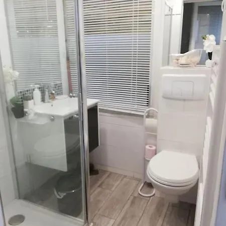 Independant Dans Avec Piscine Διαμέρισμα Καν-συρ-Μερ