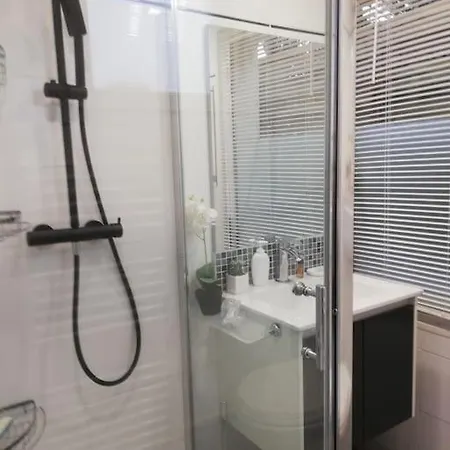 Independant Dans Avec Piscine Καν-συρ-Μερ